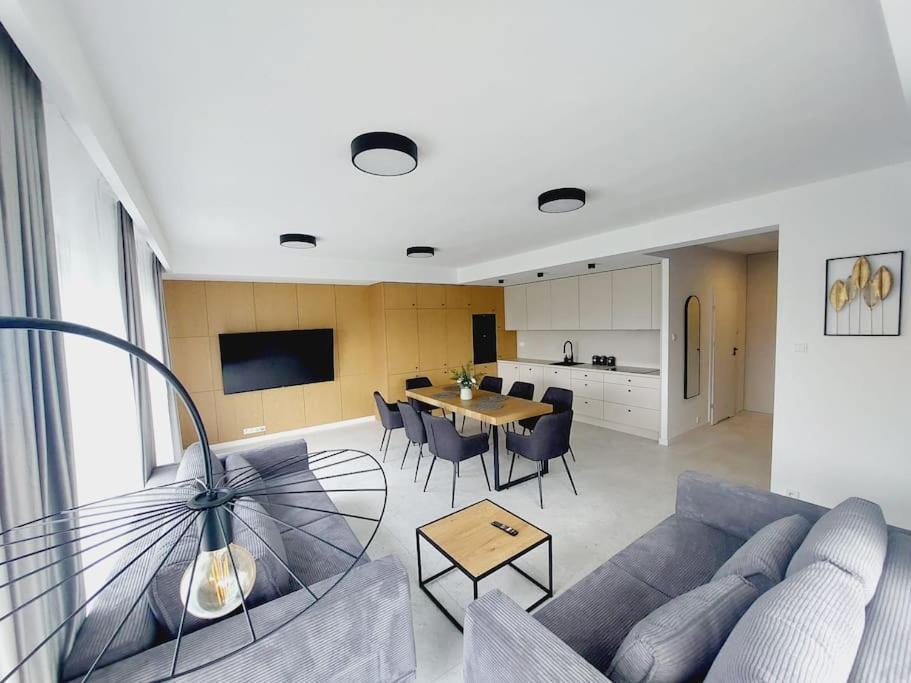 Appartement Przestronny Apartament, Ogrodek, Miejsca Postojowe W Garazu *
