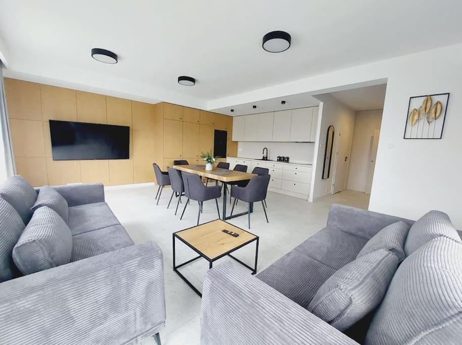 Przestronny Apartament, Ogrodek, Miejsca Postojowe W Garazu Apartament Kraków